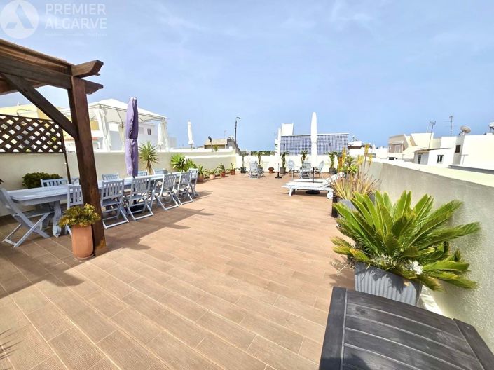 Image No.2-3 Bed Villa for sale