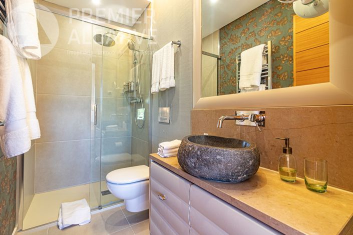 Image No.19-2 Bed Apartment for sale