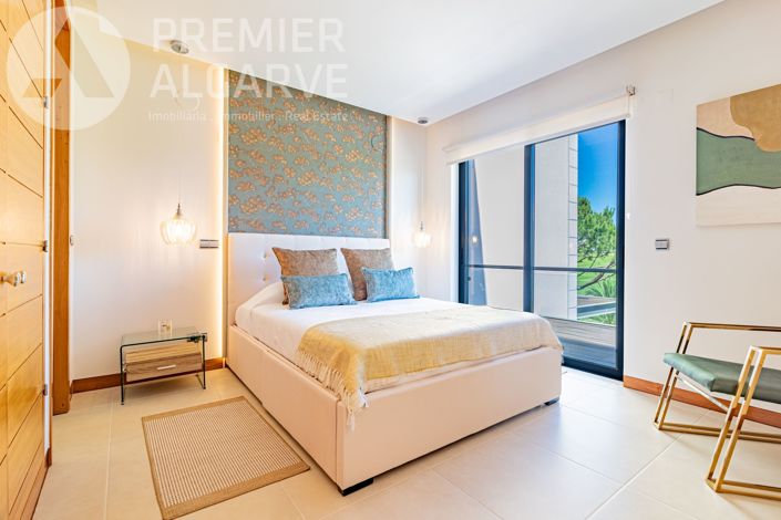 Image No.22-2 Bed Apartment for sale