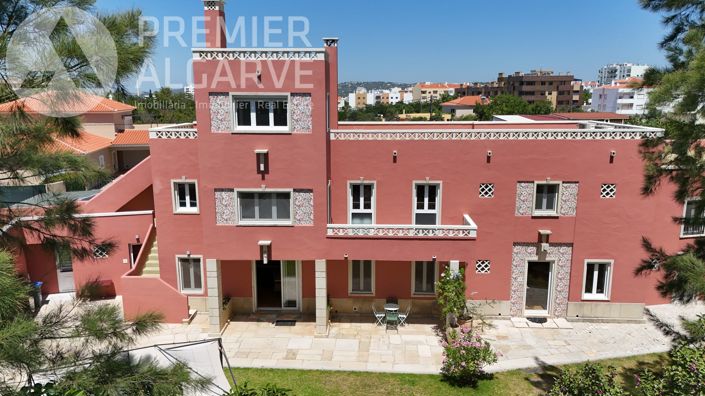 Image No.2-5 Bed Villa for sale