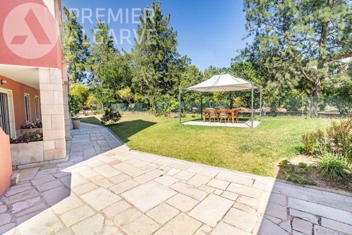 Image No.34-5 Bed Villa for sale