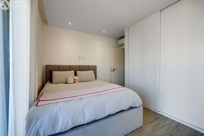Image No.23-3 Bed Apartment for sale