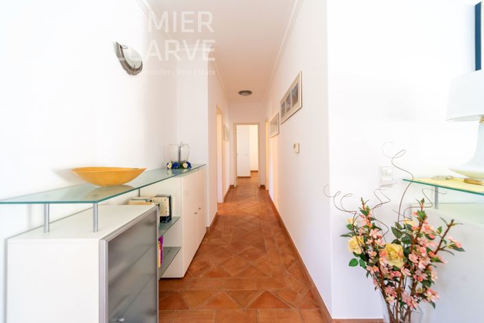 Image No.33-3 Bed Villa for sale