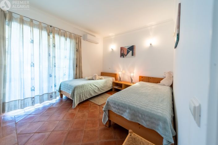Image No.35-3 Bed Villa for sale