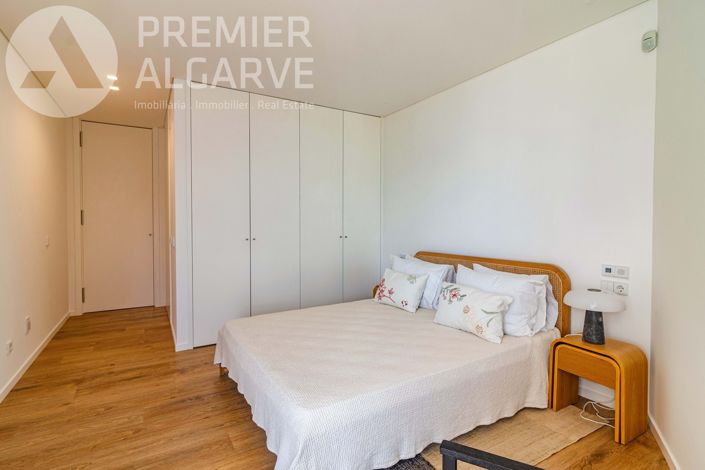 Image No.21-2 Bed Apartment for sale