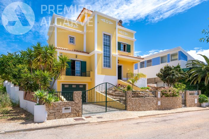 Image No.3-5 Bed Villa for sale
