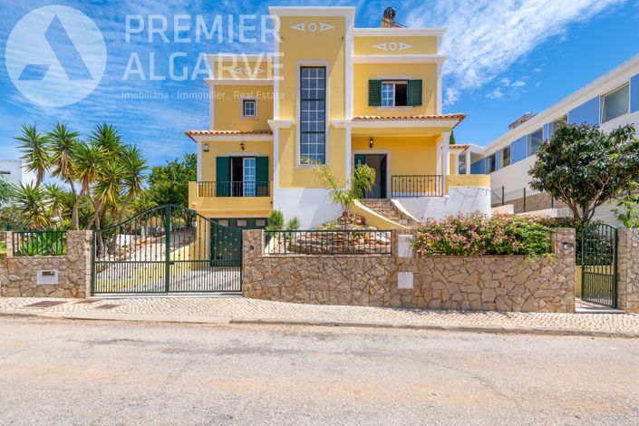 Image No.53-5 Bed Villa for sale