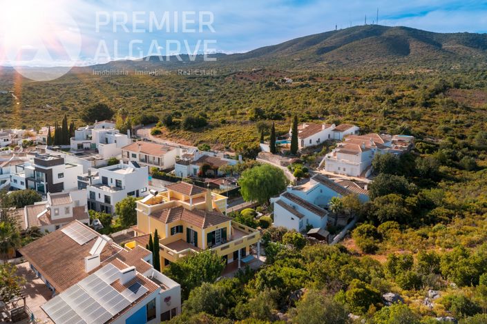 Image No.56-5 Bed Villa for sale