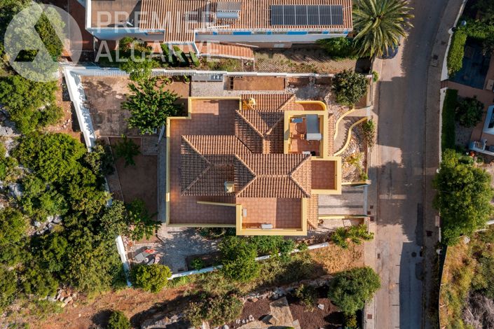Image No.58-5 Bed Villa for sale