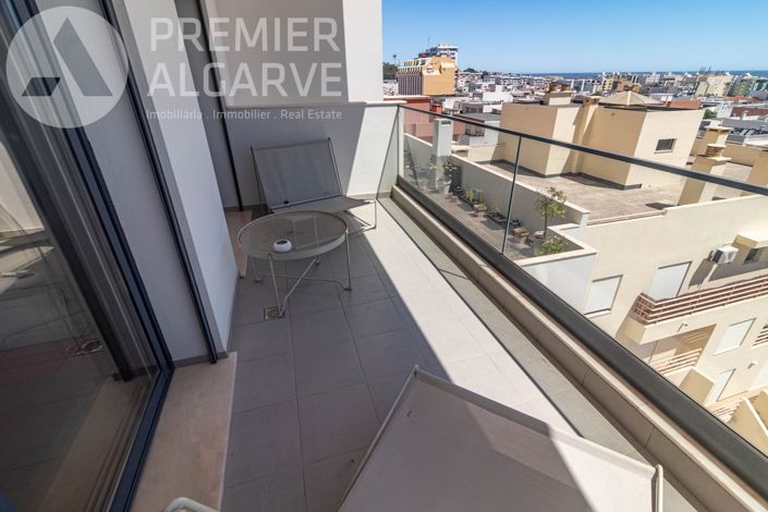 Image No.20-3 Bed Apartment for sale