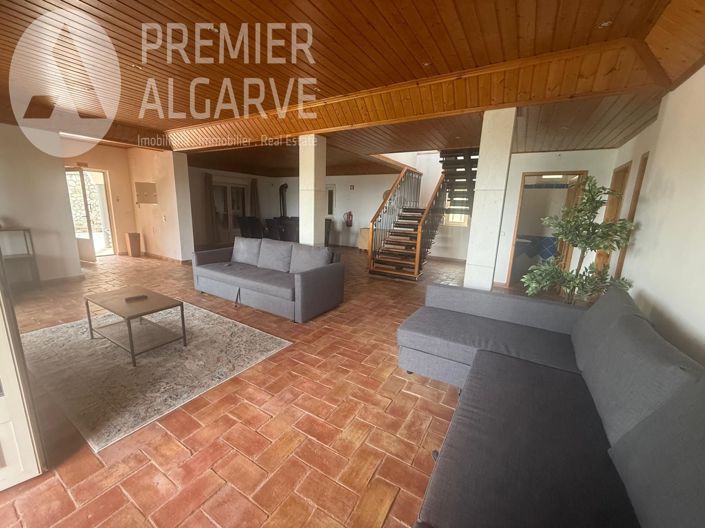 Image No.18-3 Bed Villa for sale