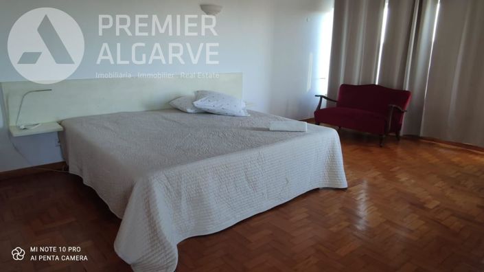 Image No.19-3 Bed Villa for sale