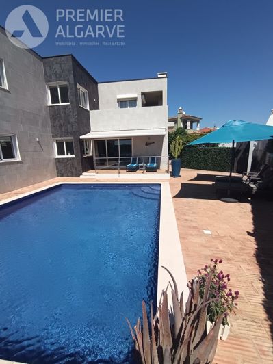 Image No.30-4 Bed Villa for sale