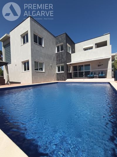 Image No.32-4 Bed Villa for sale