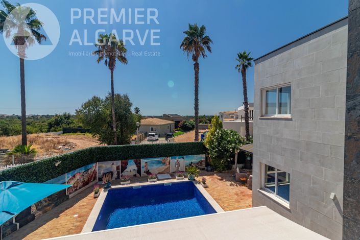 Image No.32-4 Bed Villa for sale