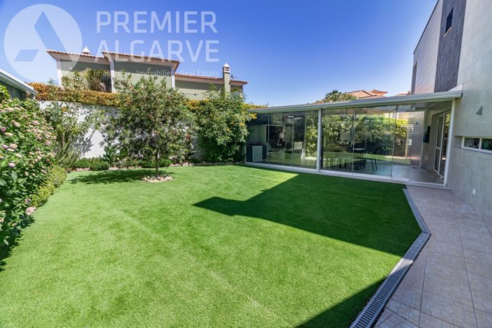Image No.34-4 Bed Villa for sale