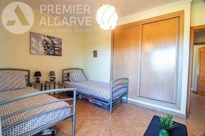 Image No.23-2 Bed Apartment for sale