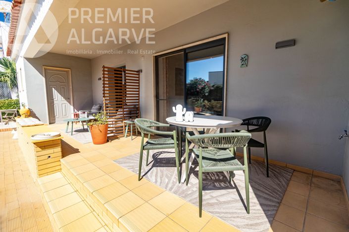 Image No.10-4 Bed Villa for sale