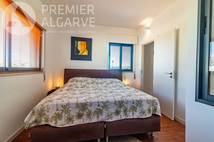 Image No.40-4 Bed Villa for sale