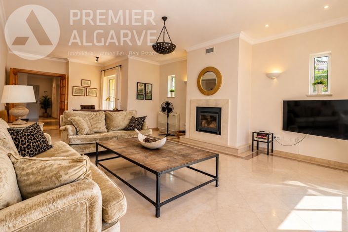 Image No.16-4 Bed Villa for sale