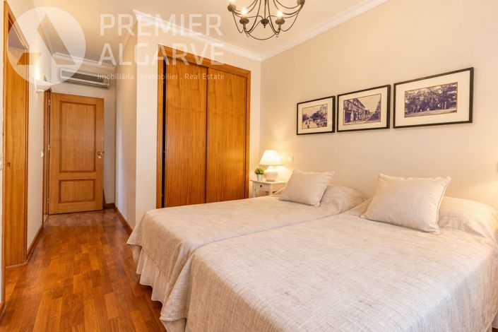 Image No.32-4 Bed Villa for sale