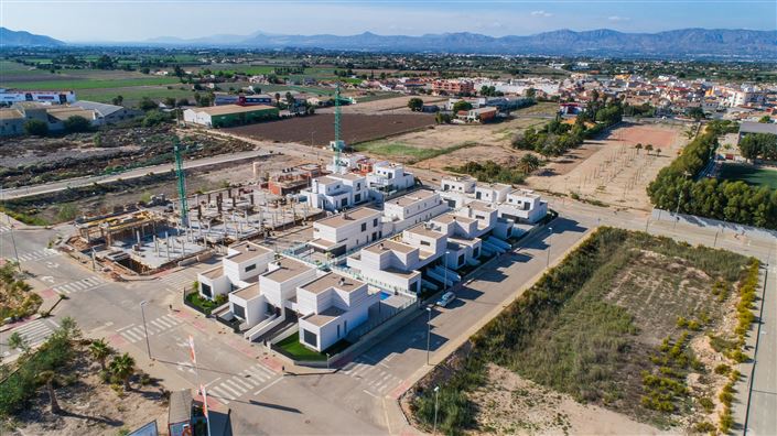 Image No.40-3 Bed Villa for sale