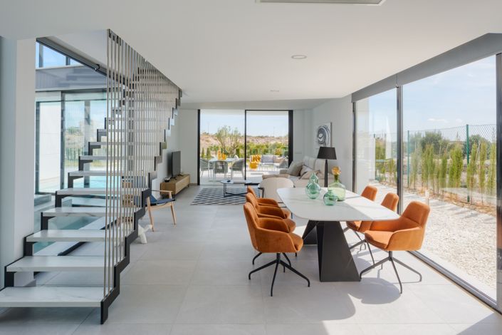 Image No.4-4 Bed Villa for sale
