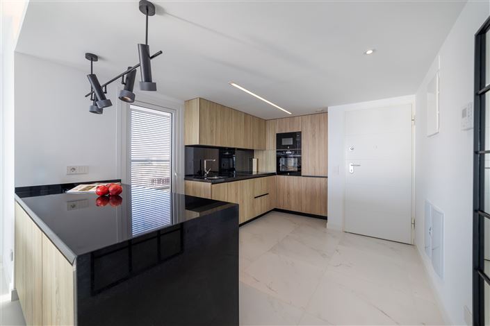 Image No.23-2 Bed Apartment for sale