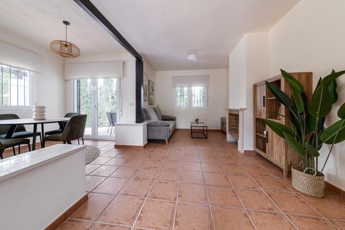 Image No.5-2 Bed House/Villa for sale