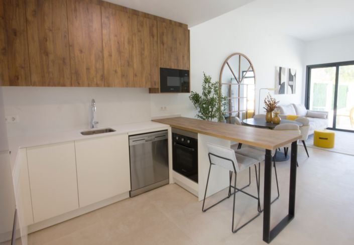 Image No.21-2 Bed Apartment for sale