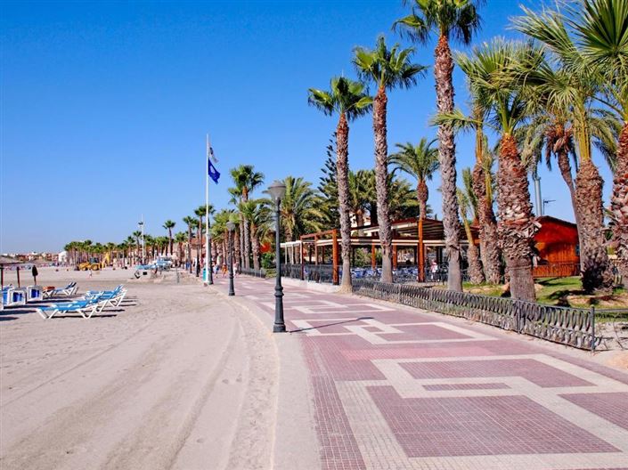 Image No.4-Villa de 3 chambres à vendre à Los Alcázares