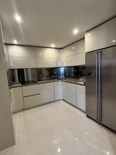 Image No.12-6 Bed Villa / Detached for sale