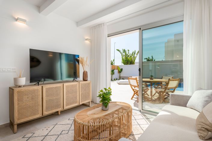 Image No.8-3 Bed Apartment for sale
