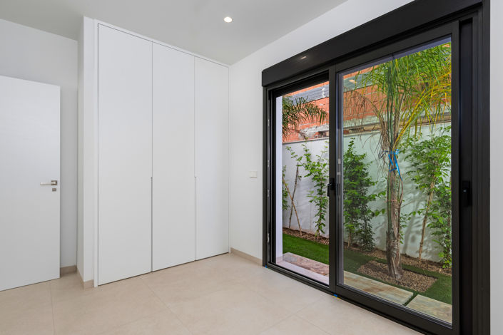 Image No.17-3 Bed Apartment for sale