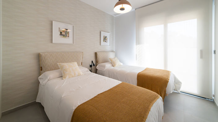 Image No.9-3 Bed Apartment for sale