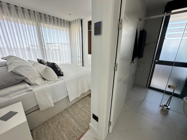 Image No.24-4 Bed Villa for sale