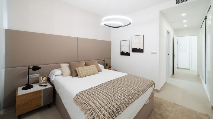Image No.32-2 Bed Apartment for sale