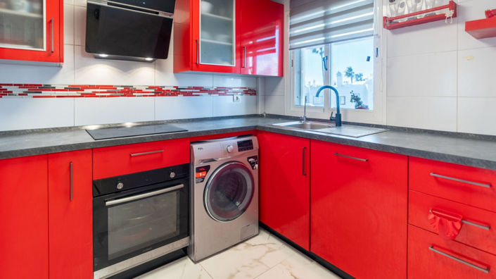 Image No.8-2 Bed Property for sale