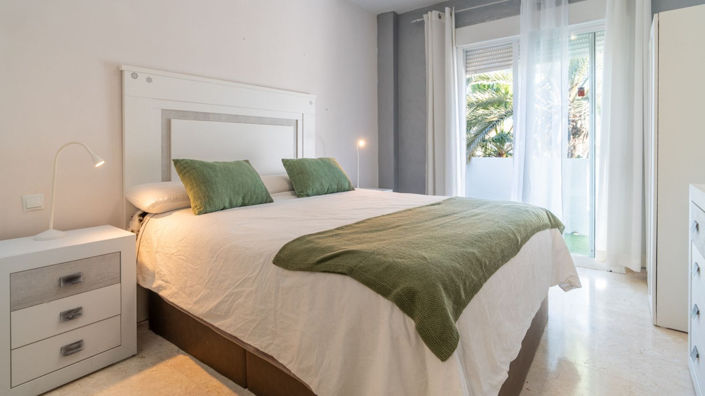 Image No.9-2 Bed Property for sale