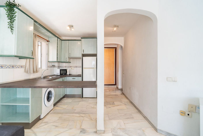 Image No.6-1 Bed Property for sale