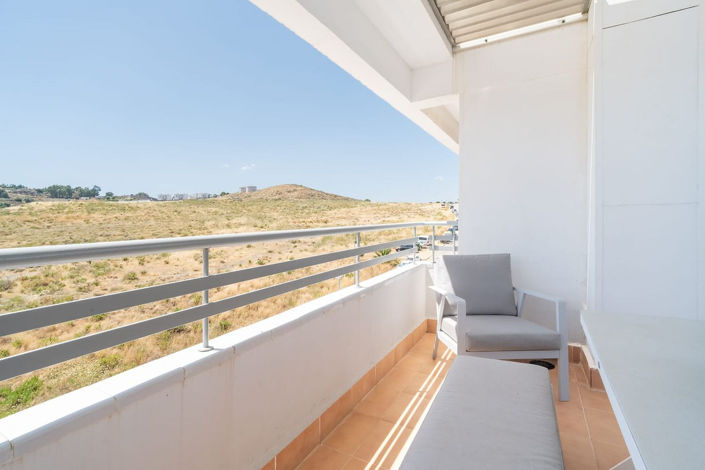Image No.20-3 Bed Property for sale