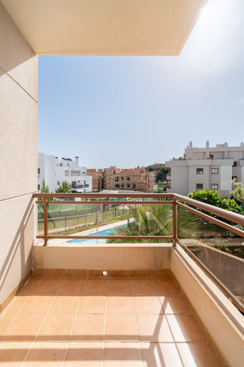 Image No.19-3 Bed Property for sale
