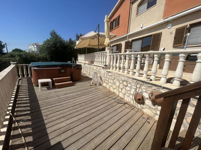 Image No.33-5 Bed Villa / Detached for sale