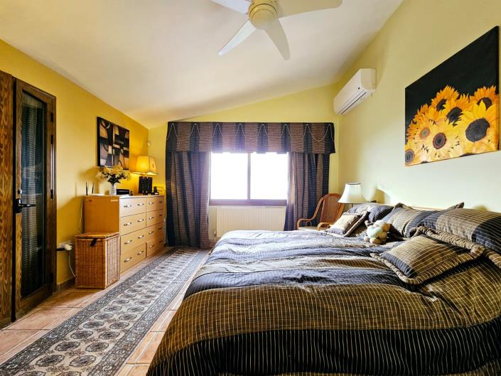 Image No.21-5 Bed Villa / Detached for sale