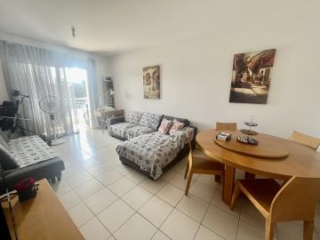 Appartement de 2 chambres à vendre à Universal