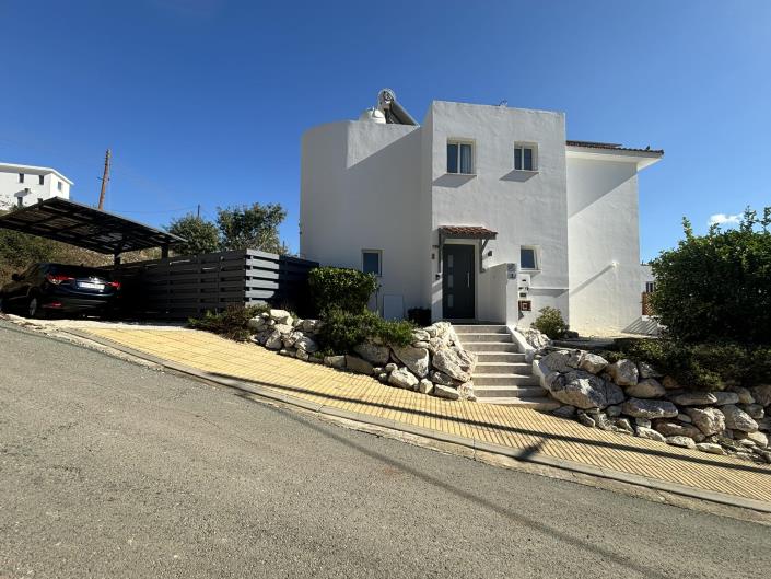 Image No.1-Villa / Détaché de 3 chambres à vendre à Marathounda