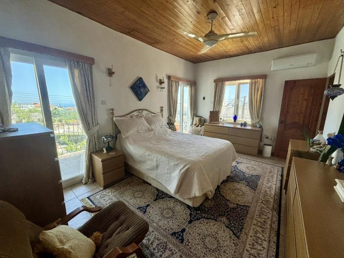 Image No.14-Villa de 4 chambres à vendre à Peyia