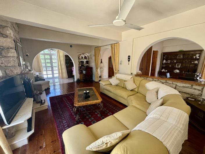 Image No.8-Villa de 4 chambres à vendre à Peyia