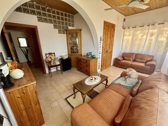 Image No.18-Villa de 4 chambres à vendre à Peyia