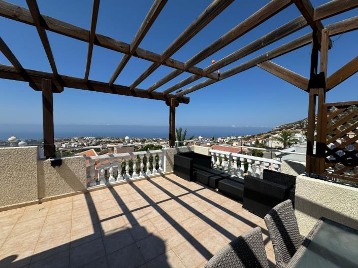 Image No.10-4 Bed Villa / Detached for sale